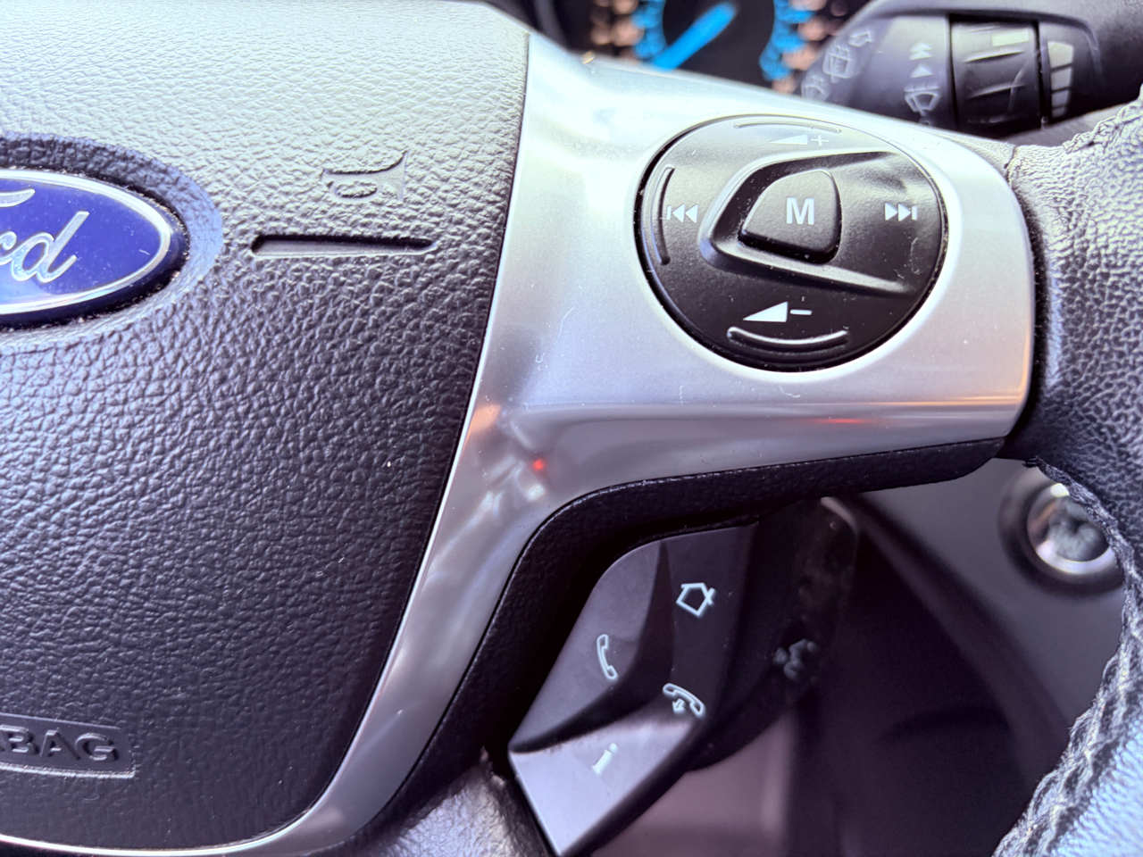 Ford Escape FWD 4dr Titanium 2013