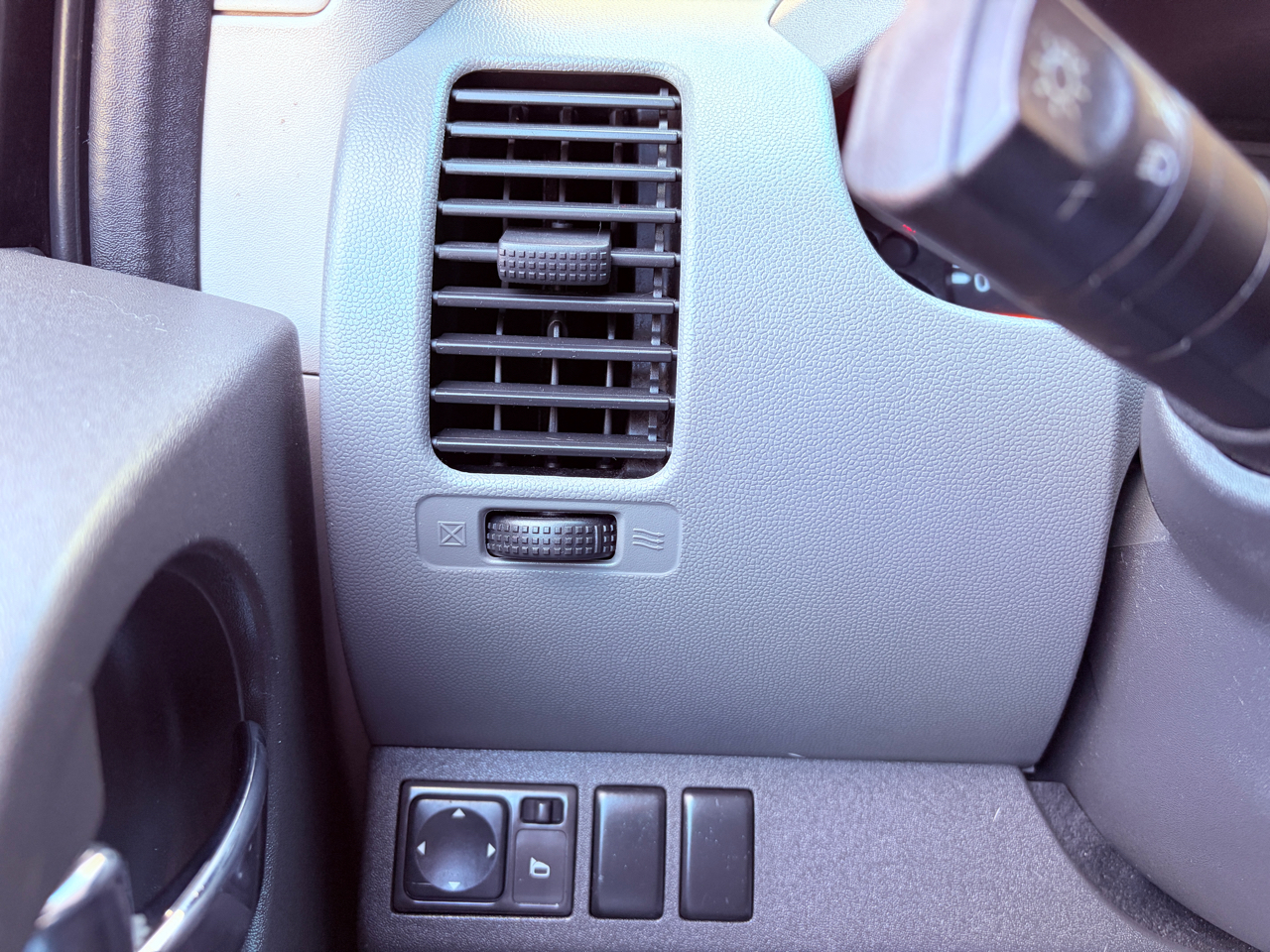 Nissan Xterra 4WD 4dr Auto S 2008