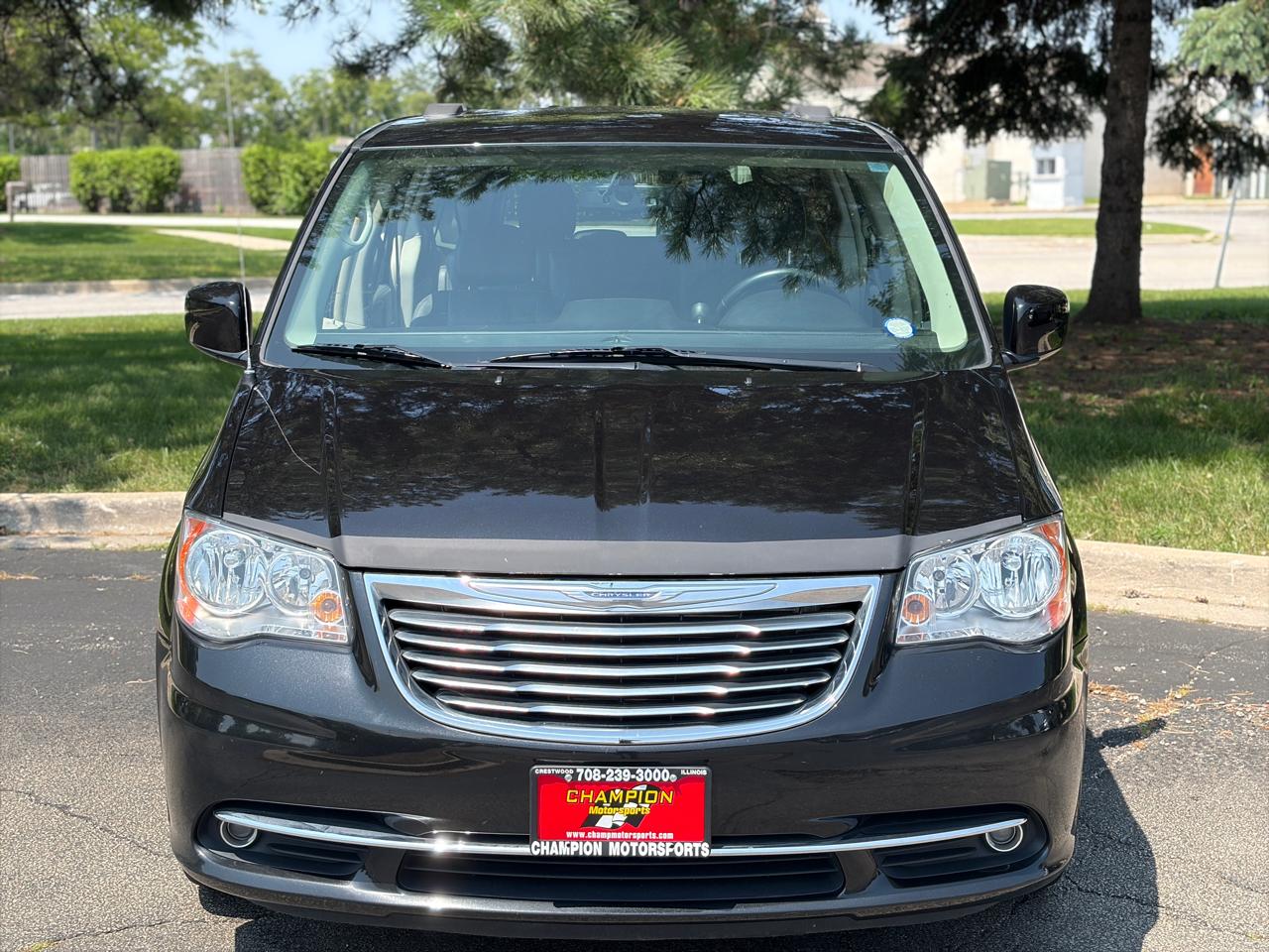 Chrysler Town & Country 4dr Wgn Touring 2016