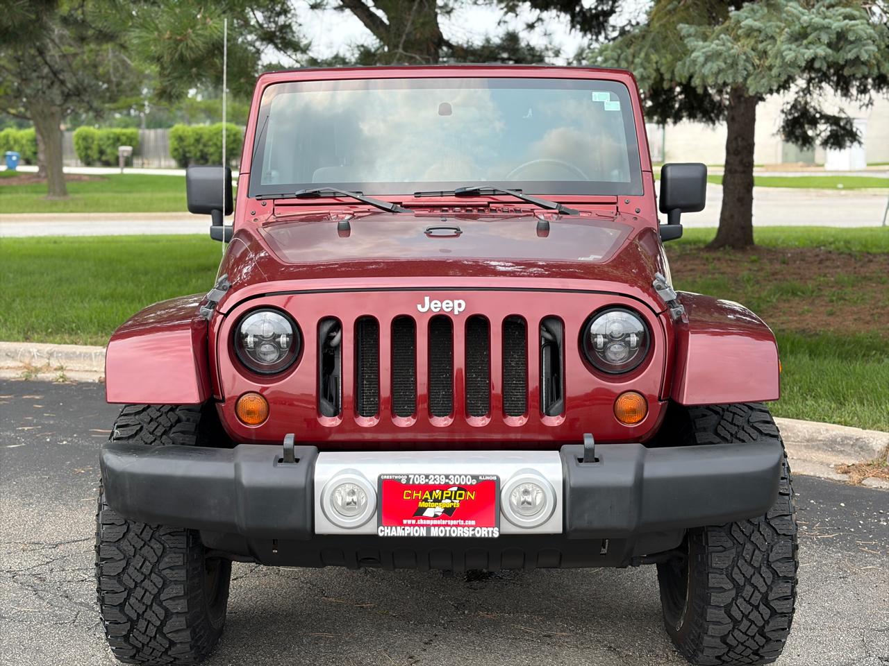 Jeep Wrangler Unlimited 4WD 4dr Sahara 2010