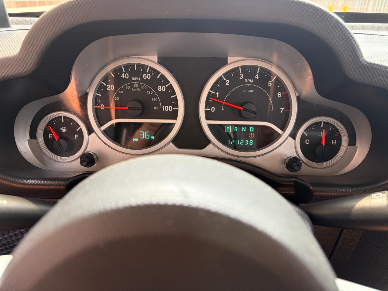 Jeep Wrangler Unlimited 4WD 4dr Sahara 2010