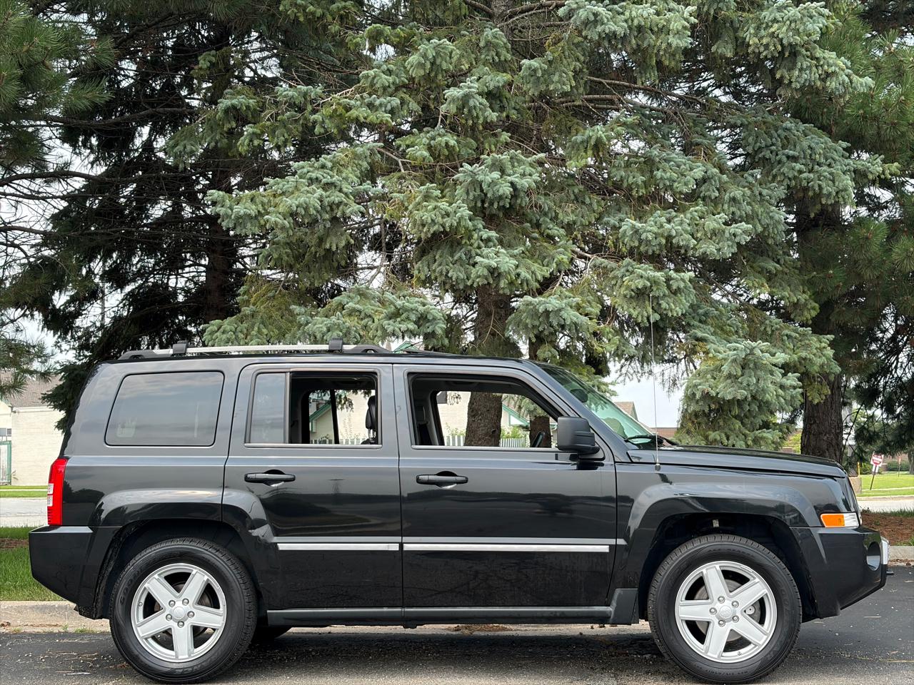 Jeep Patriot 4WD 4dr Limited 2010