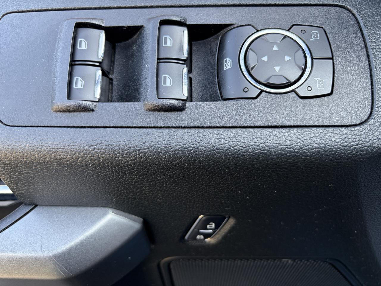 Ford F-150 4WD SuperCrew 145" XLT 2015