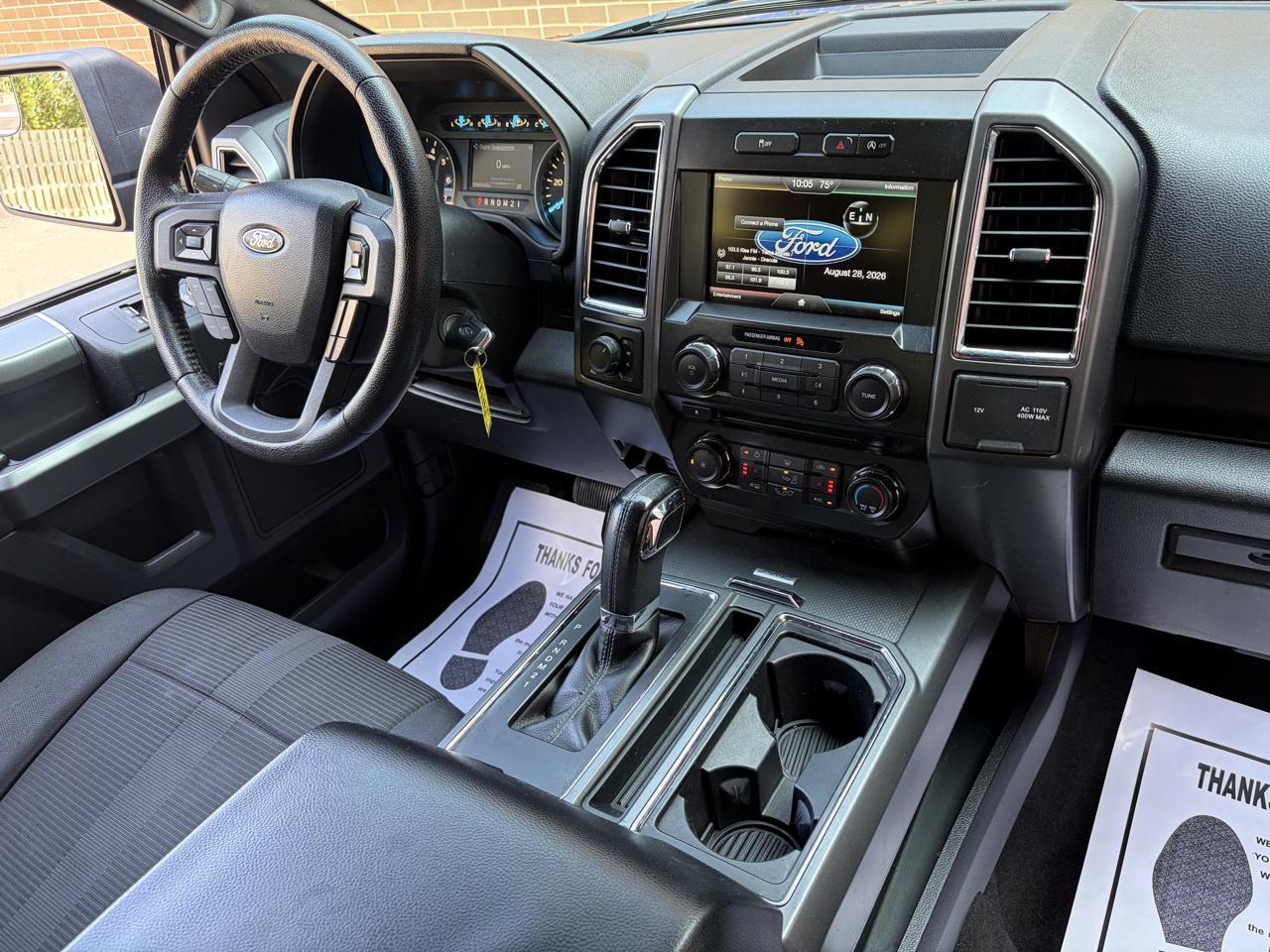Ford F-150 4WD SuperCrew 145" XLT 2015