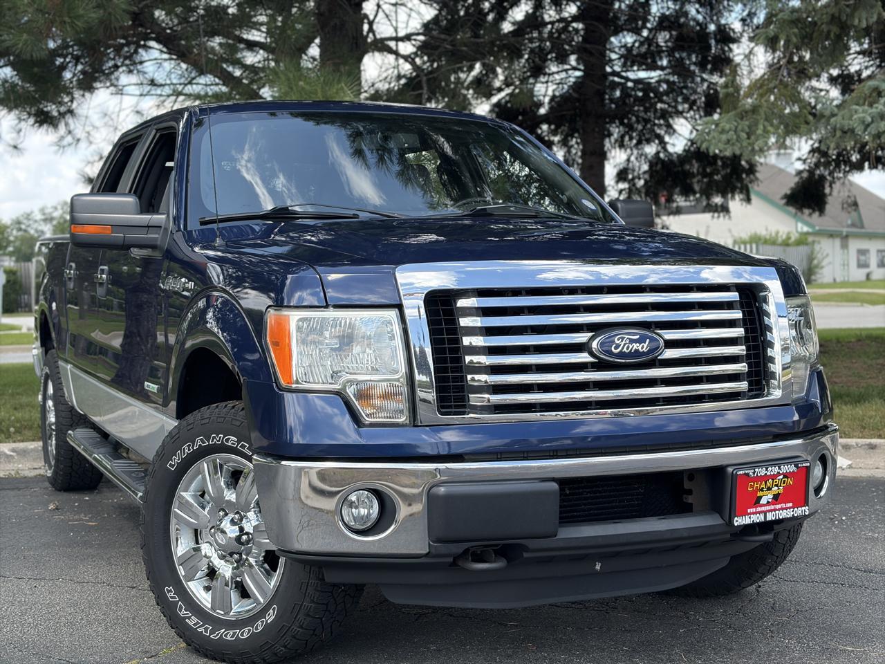 Ford F-150 4WD SuperCrew 145" XLT 2012