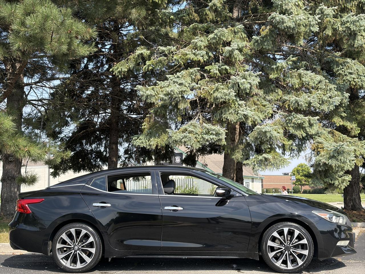 Nissan Maxima 4dr Sdn 3.5 SR 2016