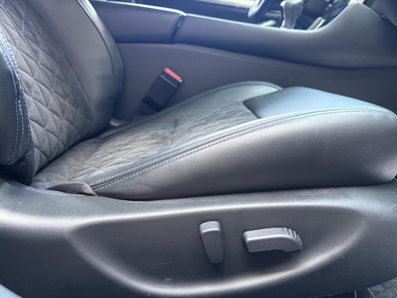 Nissan Maxima 4dr Sdn 3.5 SR 2016