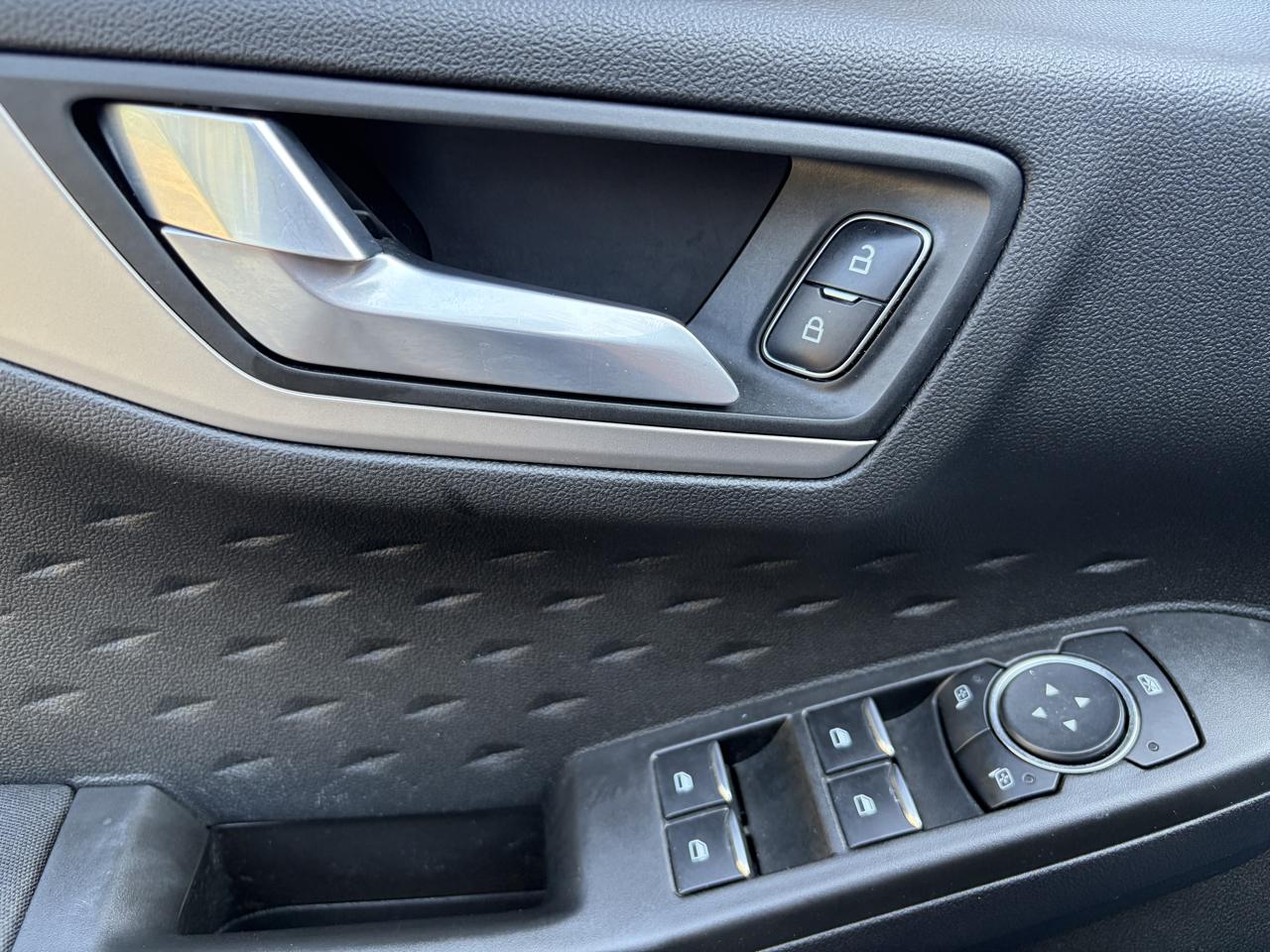 Ford Escape SE Sport Hybrid AWD 2020