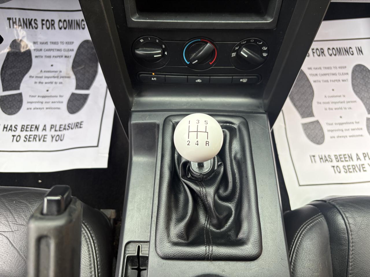 Ford Mustang 2dr Cpe GT Deluxe 2006