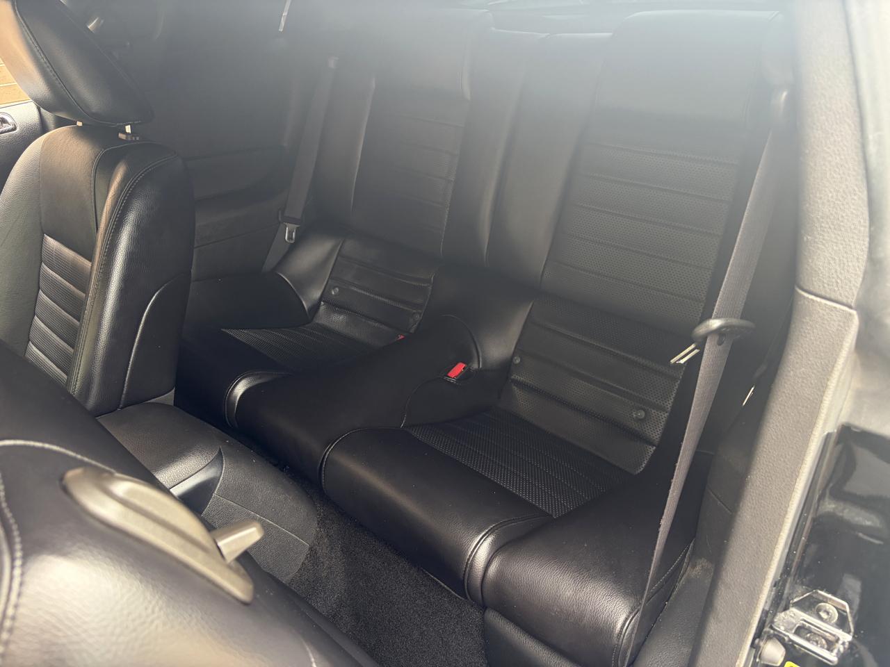 Ford Mustang 2dr Cpe GT Deluxe 2006