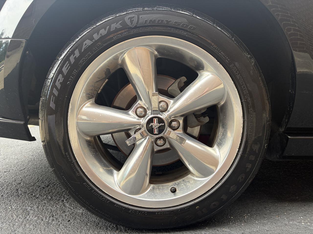 Ford Mustang 2dr Cpe GT Deluxe 2006