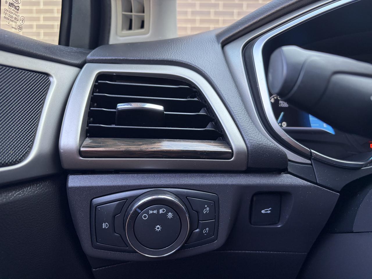 Ford Fusion 4dr Sdn SE FWD 2013