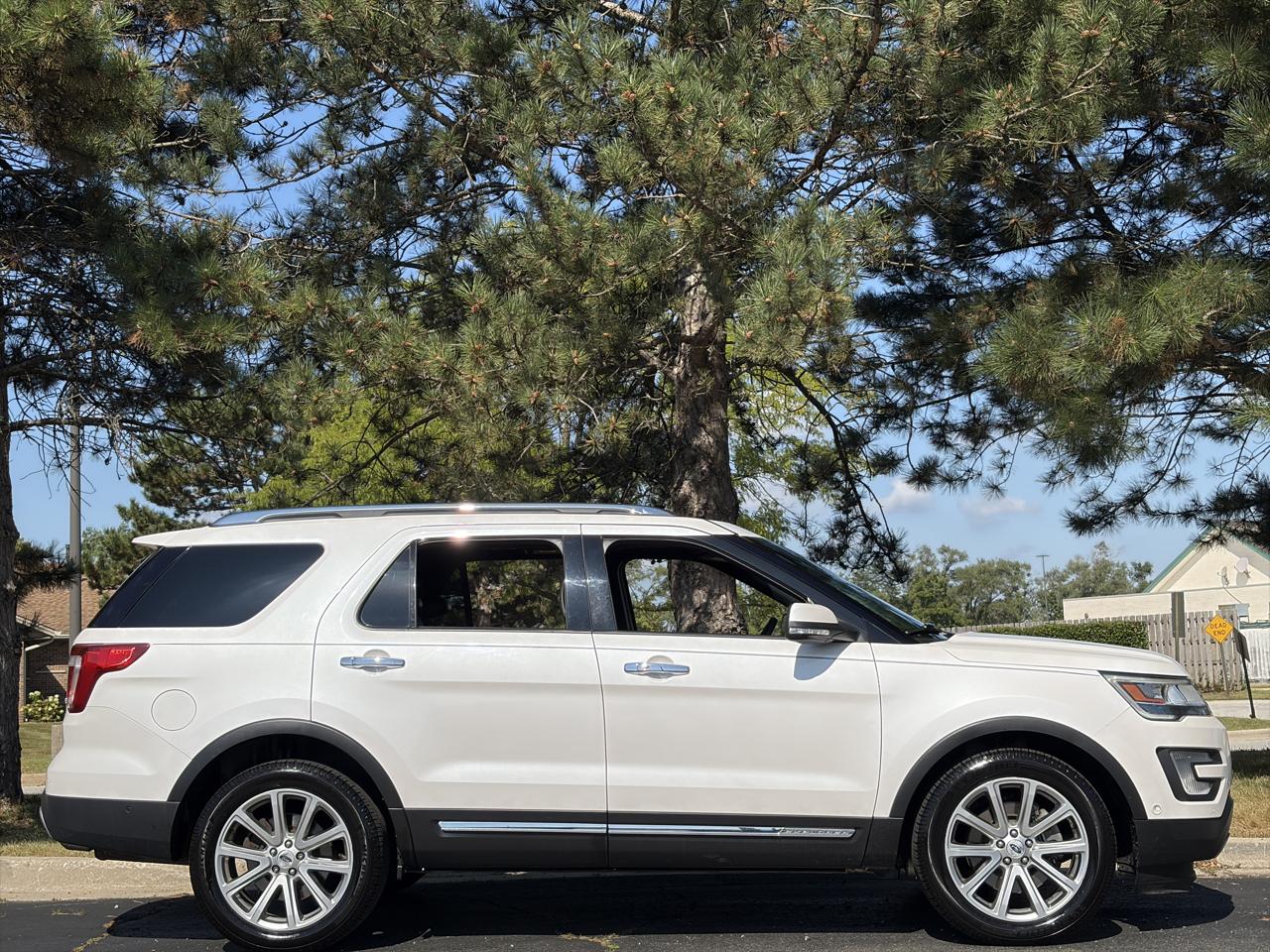 Ford Explorer Limited 4WD 2017
