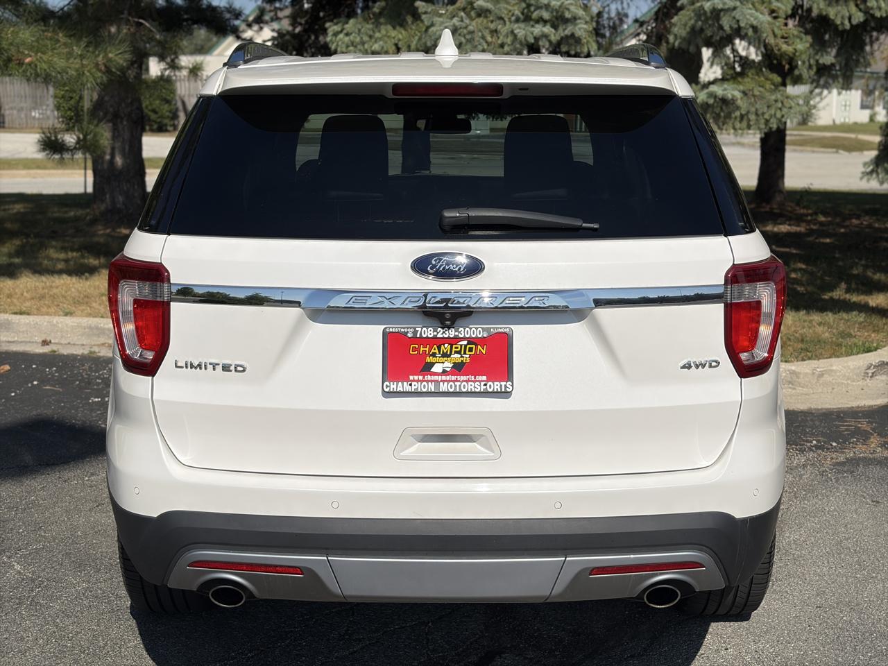 Ford Explorer Limited 4WD 2017