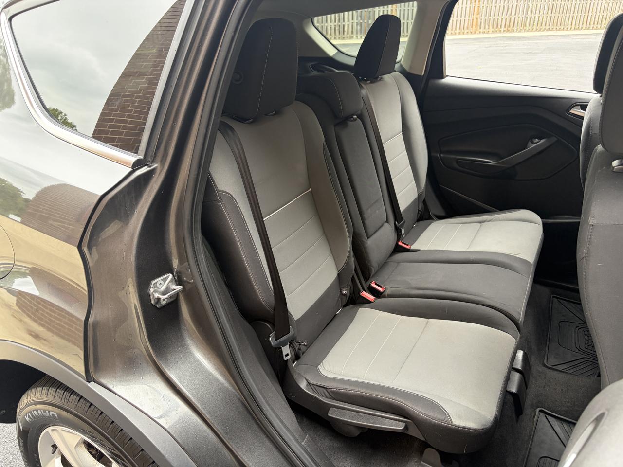 Ford Escape FWD 4dr SE 2015