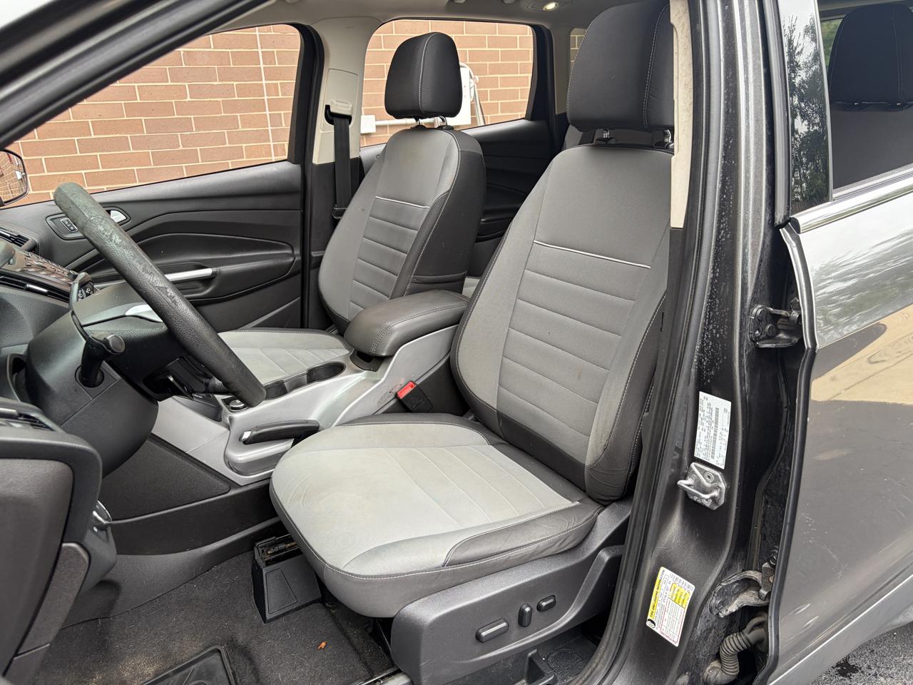 Ford Escape FWD 4dr SE 2015