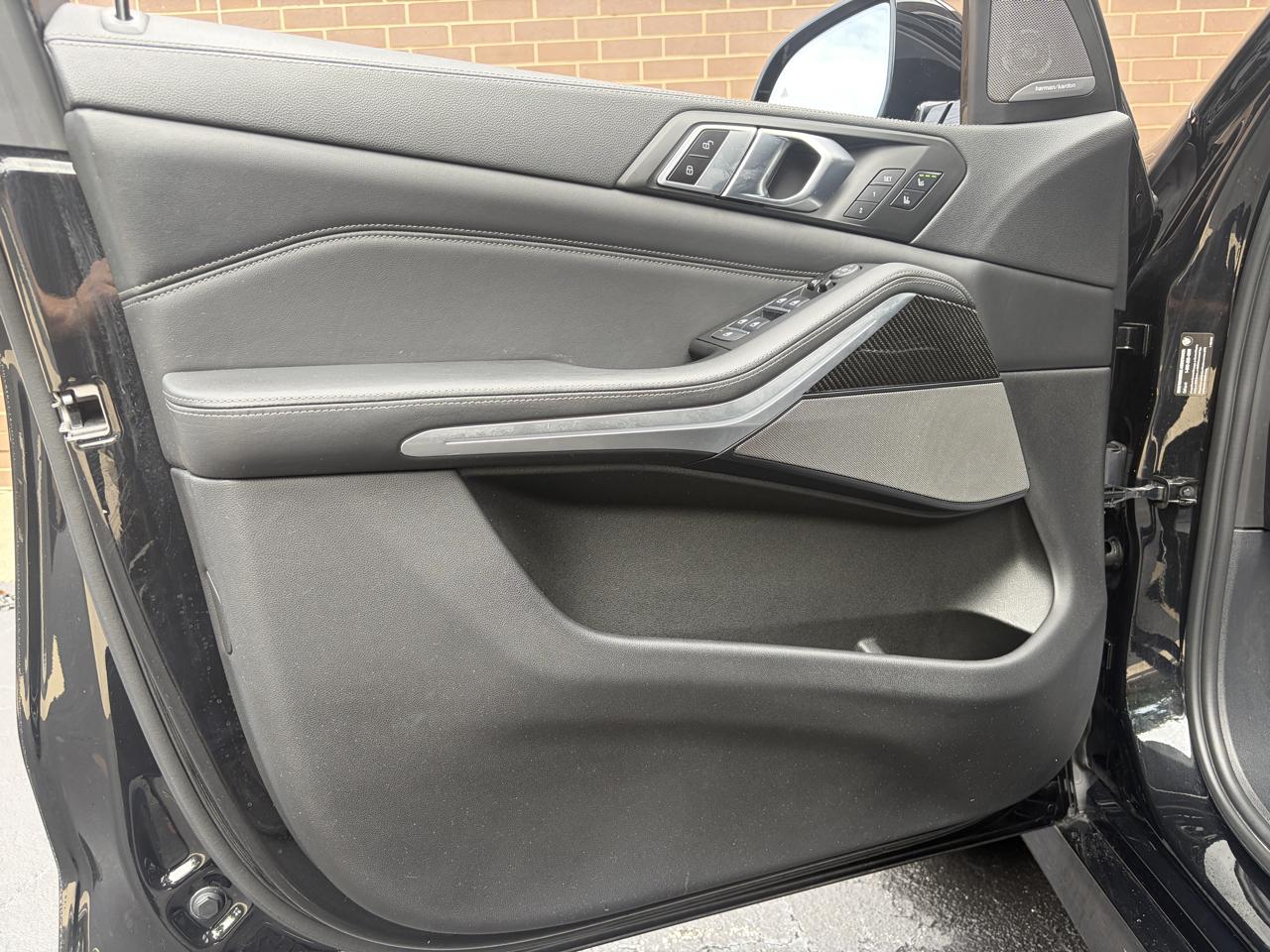 BMW X5 M50i Sports Activity Vehicle 2023