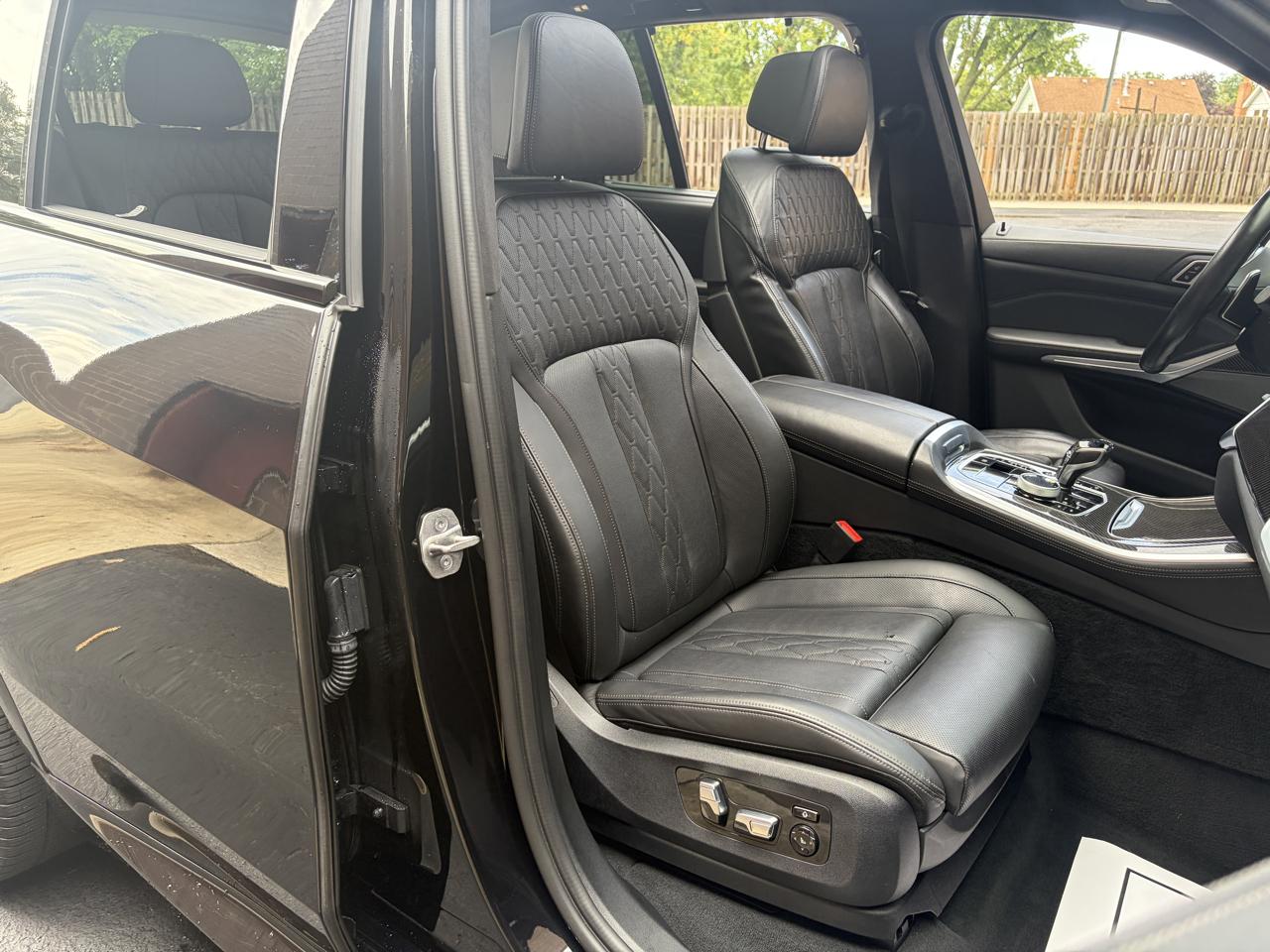 BMW X5 M50i Sports Activity Vehicle 2023