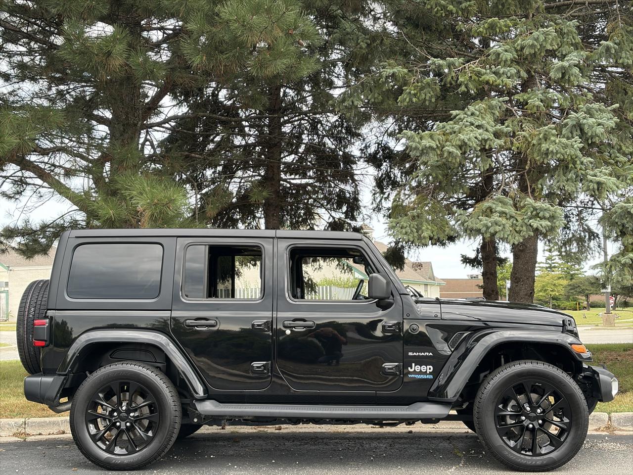 Jeep Wrangler 4xe Unlimited Sahara 4x4 2021