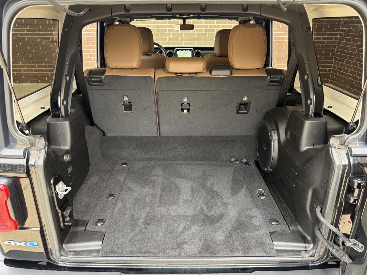 Jeep Wrangler 4xe Unlimited Sahara 4x4 2021