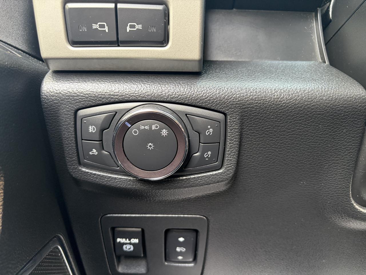 Ford F-150 Lariat 4WD SuperCrew 5.5' Box 2020