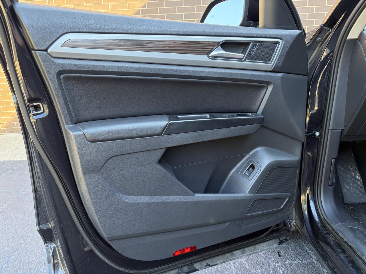 Volkswagen Atlas 2.0T SE 4MOTION *Ltd Avail* 2021