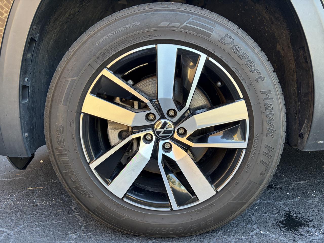 Volkswagen Atlas 2.0T SE 4MOTION *Ltd Avail* 2021
