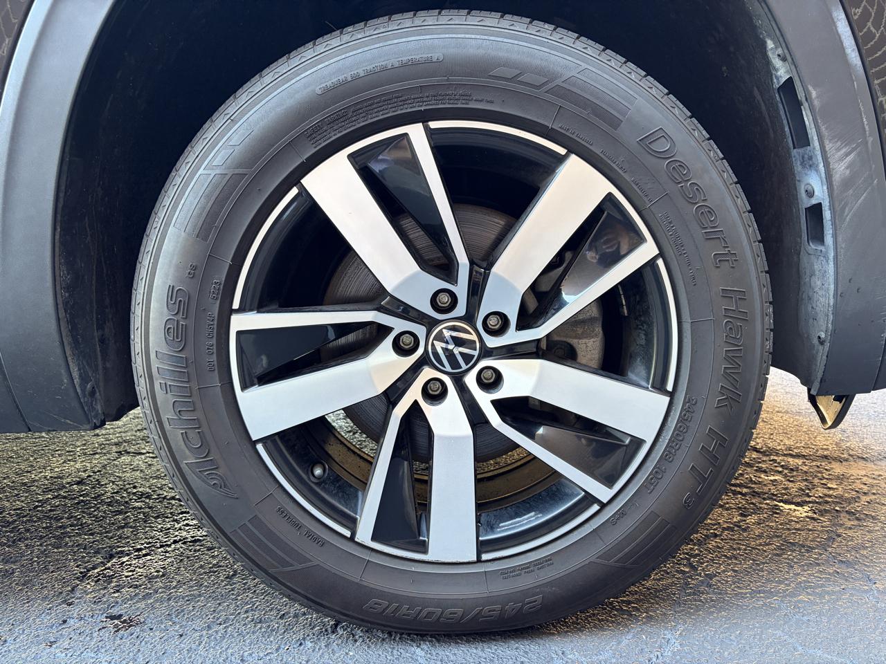 Volkswagen Atlas 2.0T SE 4MOTION *Ltd Avail* 2021