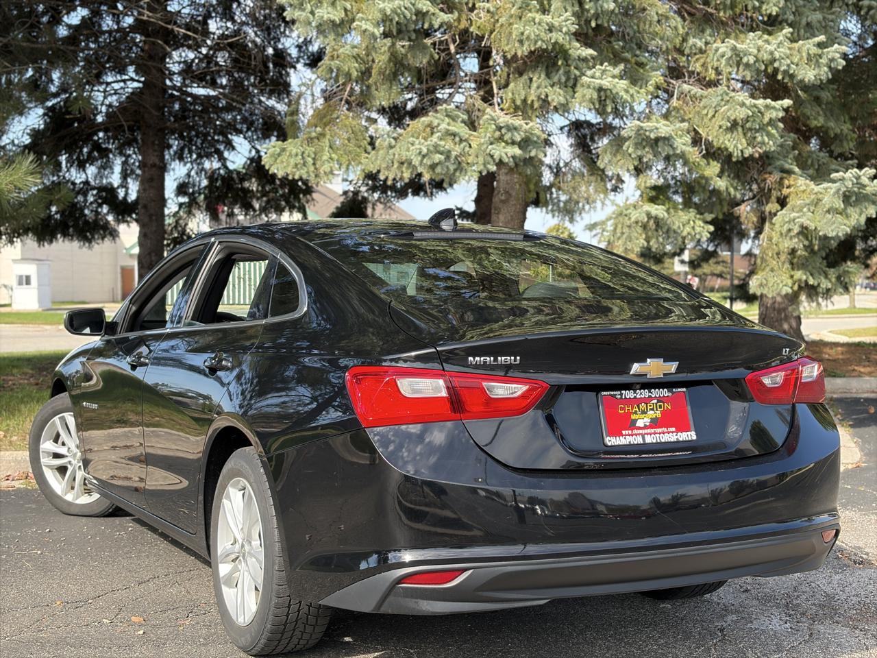 Chevrolet Malibu 4dr Sdn LT w/1LT 2017