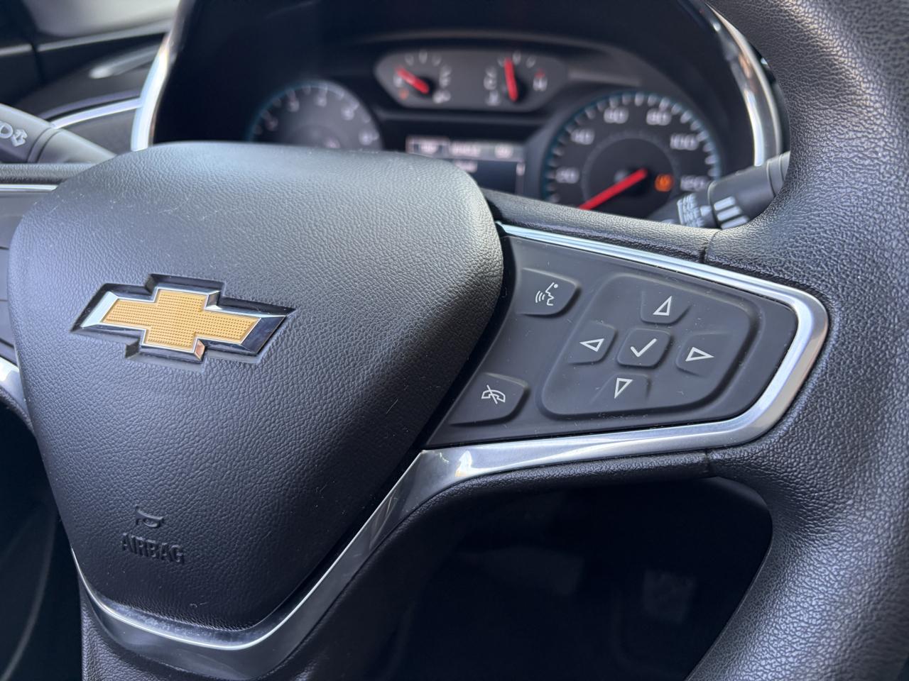 Chevrolet Malibu 4dr Sdn LT w/1LT 2017