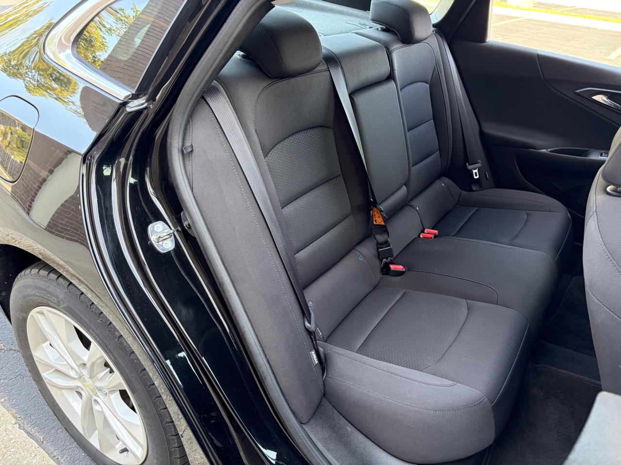 Chevrolet Malibu 4dr Sdn LT w/1LT 2017