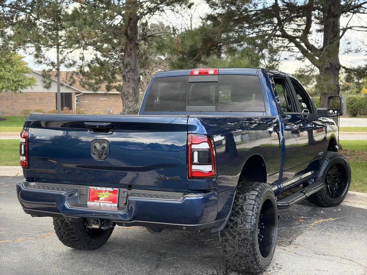 RAM 2500 Big Horn 4x4 Crew Cab 6'4" Box 2024