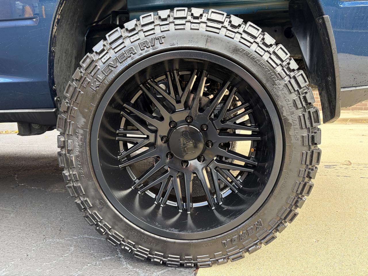 RAM 2500 Big Horn 4x4 Crew Cab 6'4" Box 2024