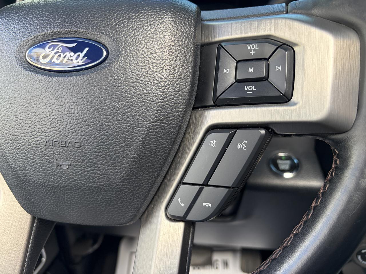 Ford Super Duty F-250 SRW Platinum 4WD Crew Cab 6.75' Box 2022