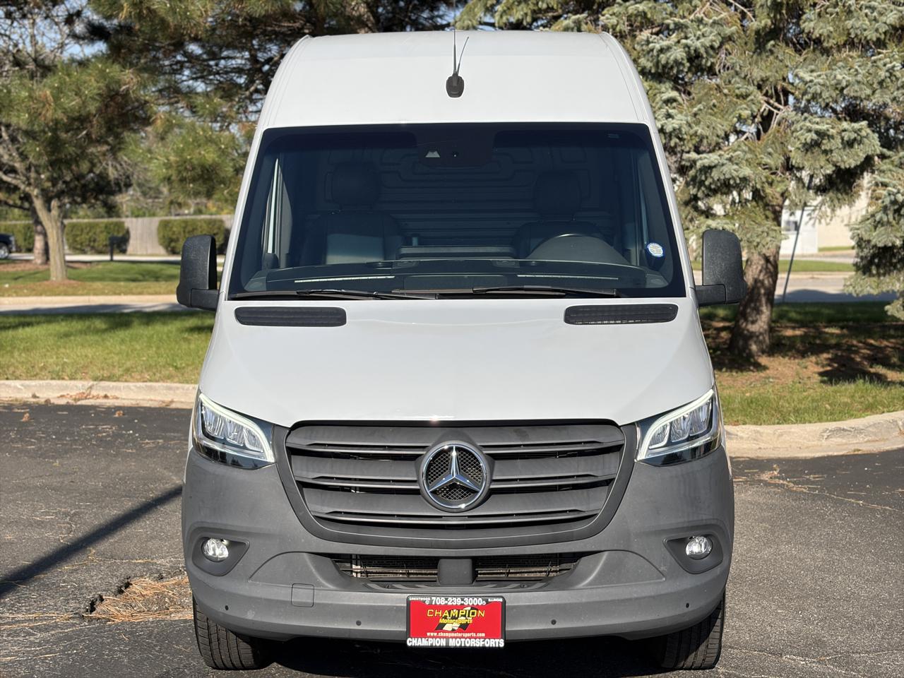 Mercedes-Benz Sprinter Van 2500 High Roof I4 Diesel HO 170" RWD 2024