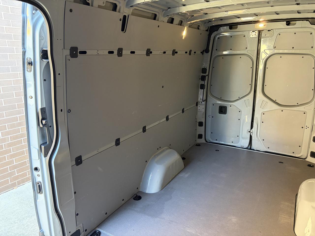 Mercedes-Benz Sprinter Van 2500 High Roof I4 Diesel HO 170" RWD 2024