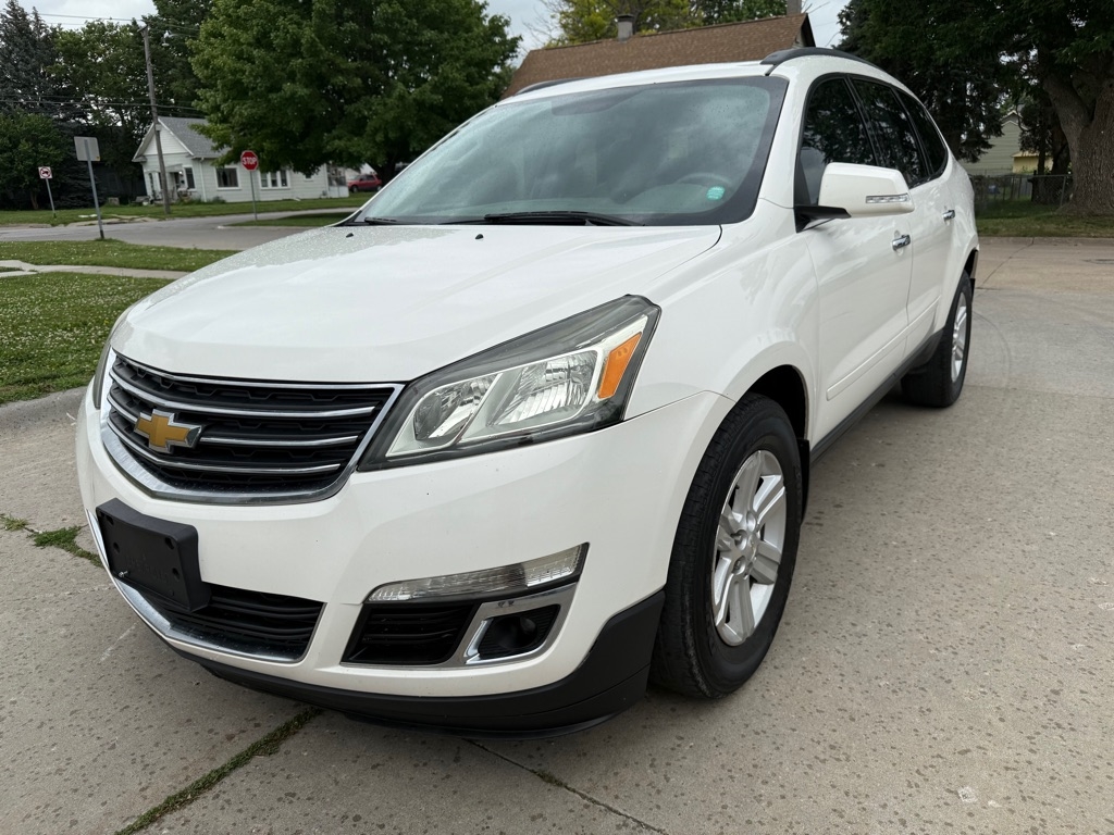 2013 Chevrolet Traverse 2LT's photo