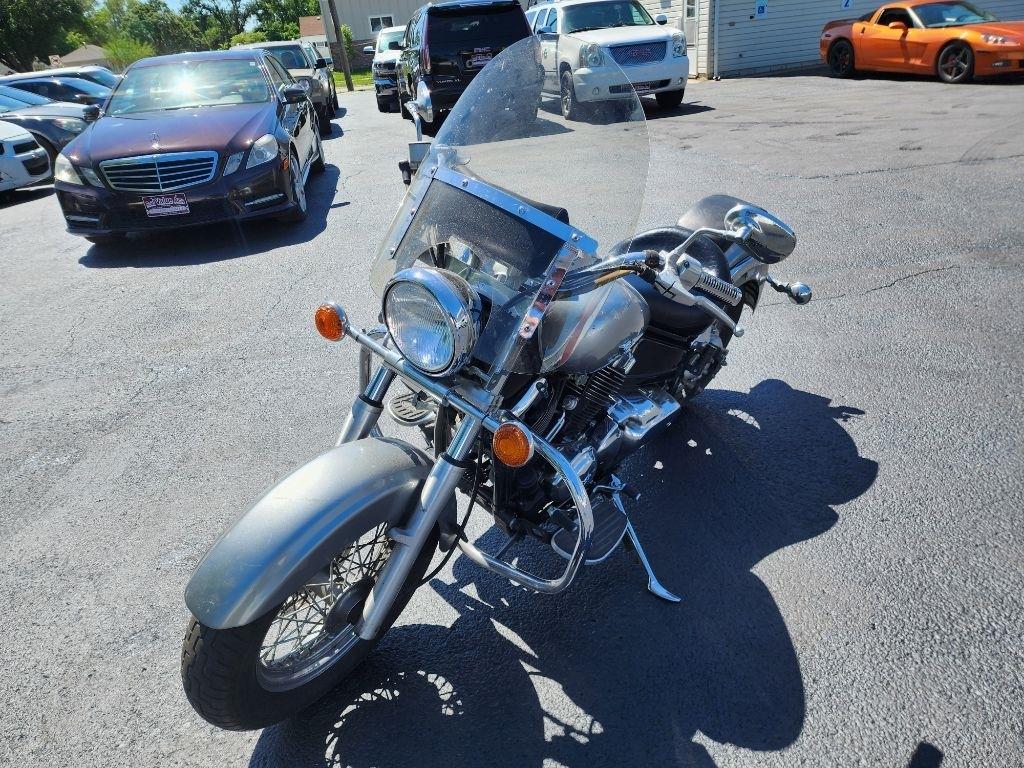 Yamaha XVS650  2004