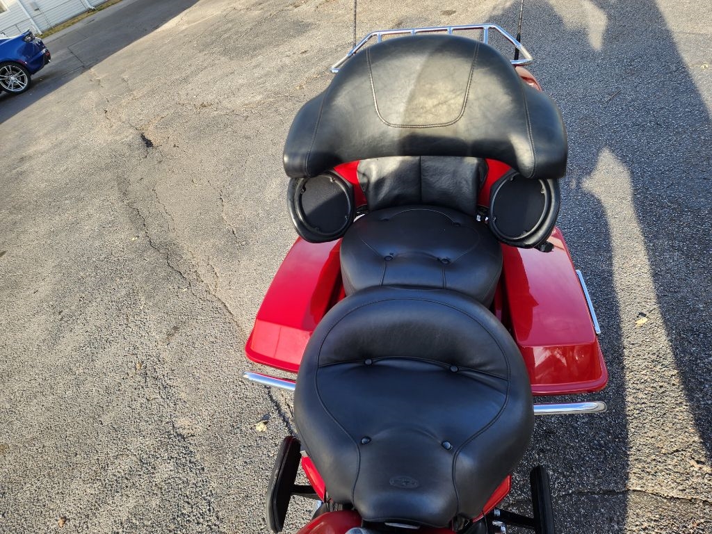 Harley-Davidson FLHTK  2011 Harley-Davidson FLHTK  2011