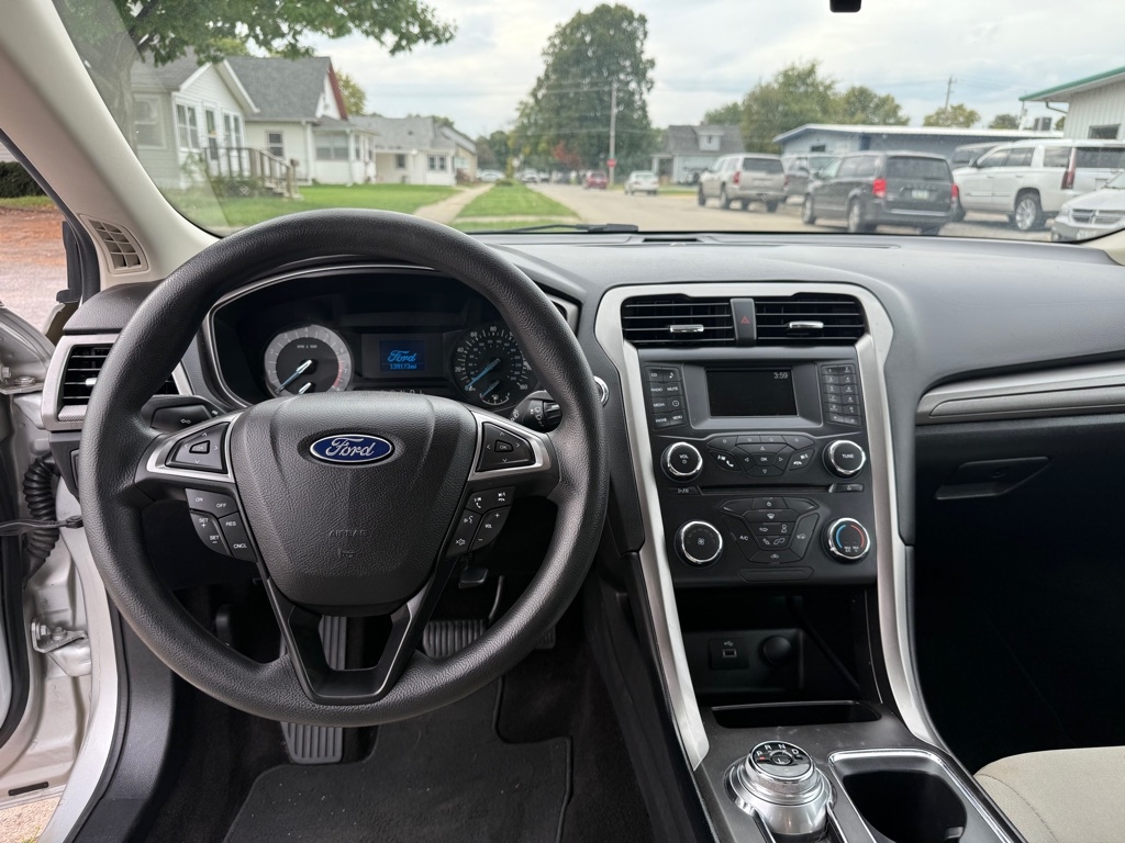 Ford Fusion S 2017 Ford Fusion S 2017