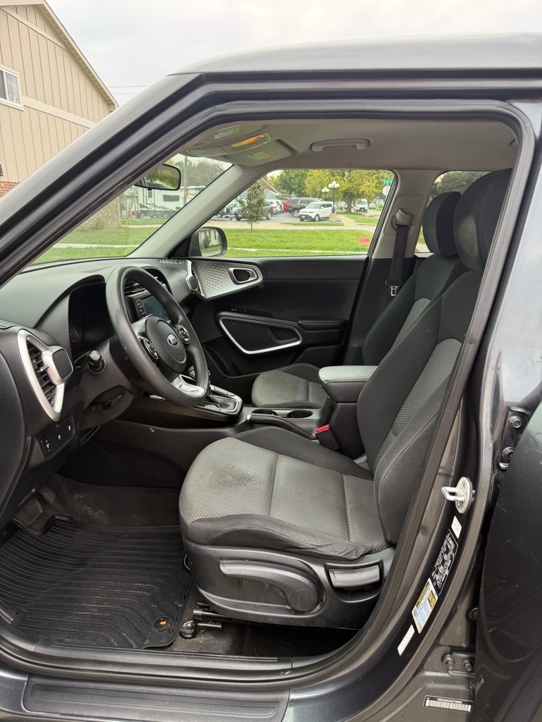 Kia Soul LX CVT 2021 Kia Soul LX CVT 2021