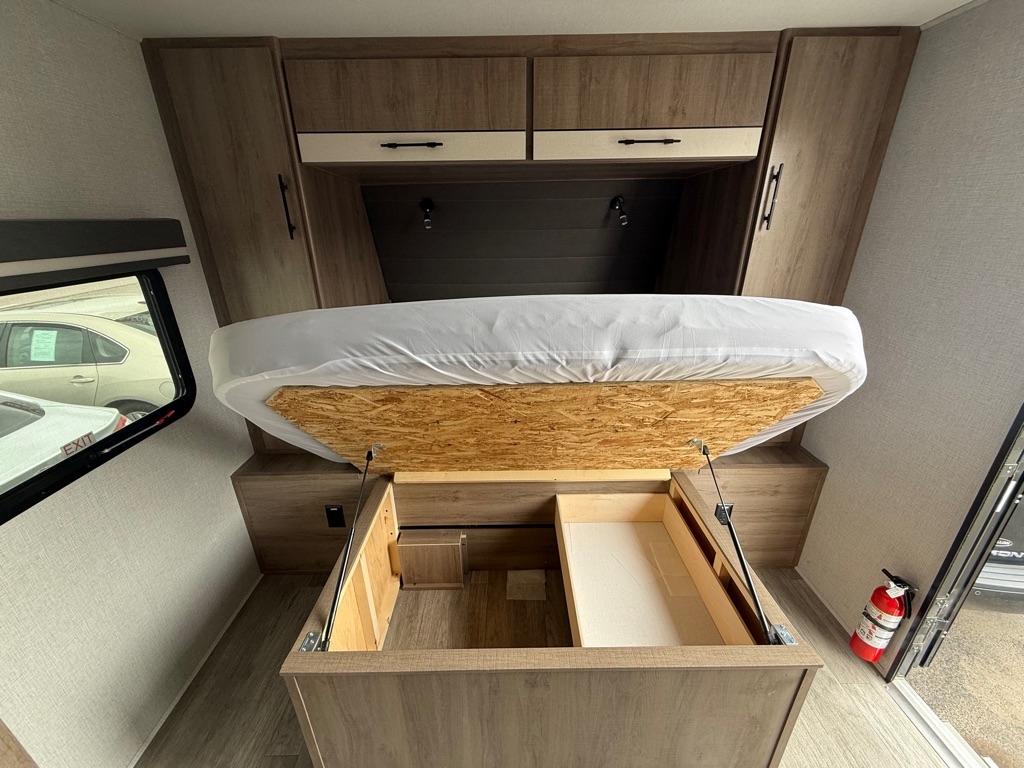 Grand Design Recreational Unknown  2023