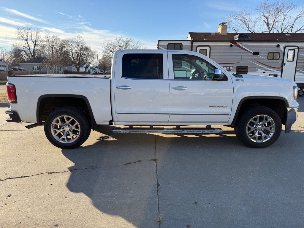 GMC Sierra 1500 SLT Crew Cab Short Box 4WD 2016