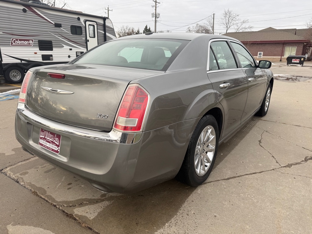 Chrysler 300 Limited RWD 2012