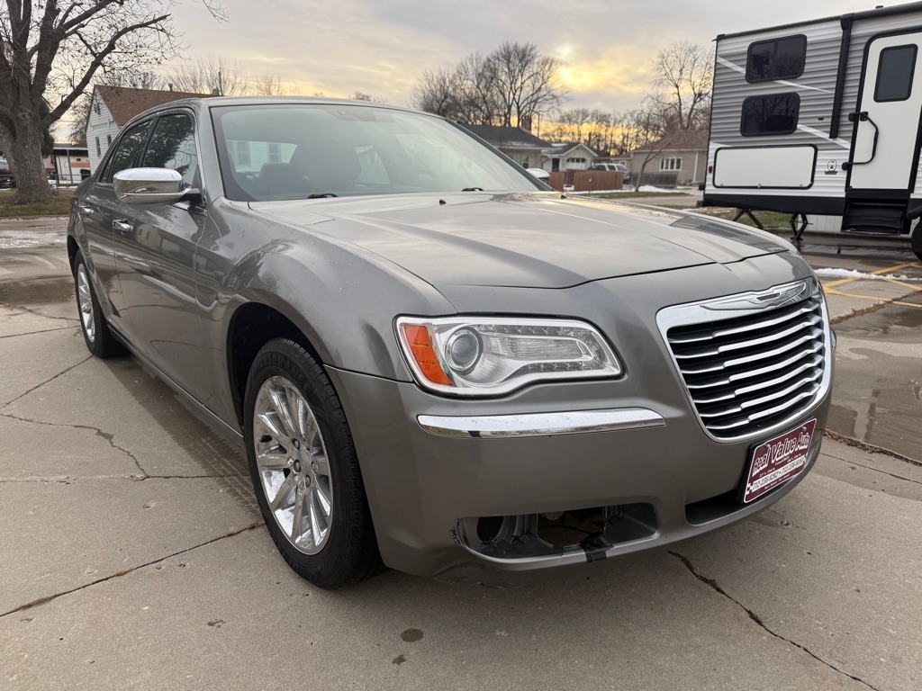 Chrysler 300 Limited RWD 2012