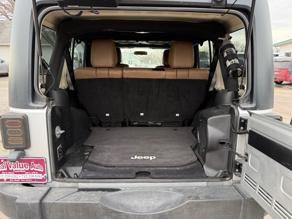 Jeep Wrangler Unlimited Rubicon 4WD 2011