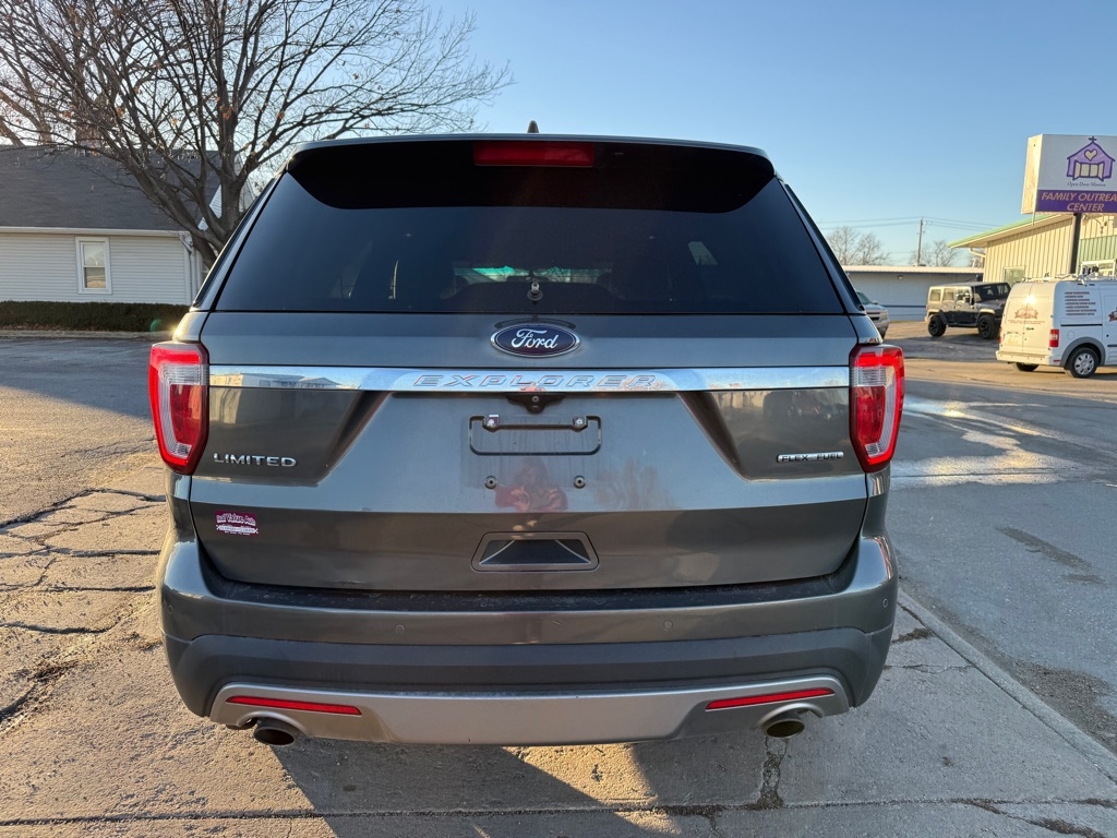 Ford Explorer Limited FWD 2016