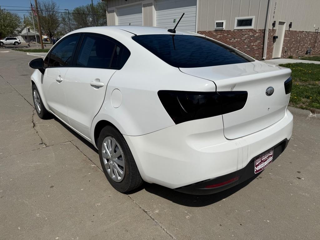 Kia Rio LX 2013