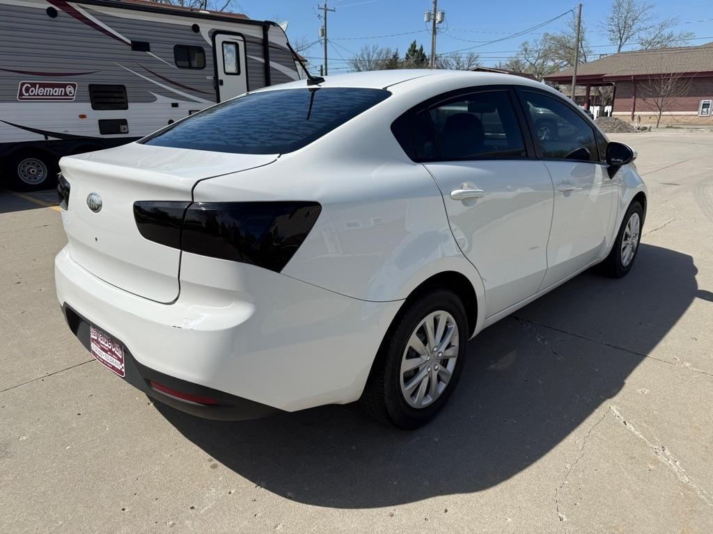 Kia Rio LX 2013