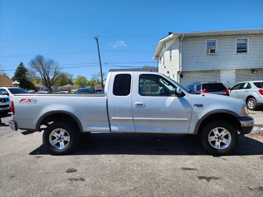 Ford F-150 XL SuperCab 4WD 2003